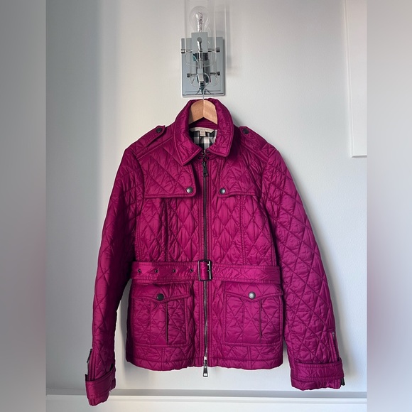 Burberry Jackets & Blazers - Classic Burberryry Burgundy Quilte  ja  size XL
